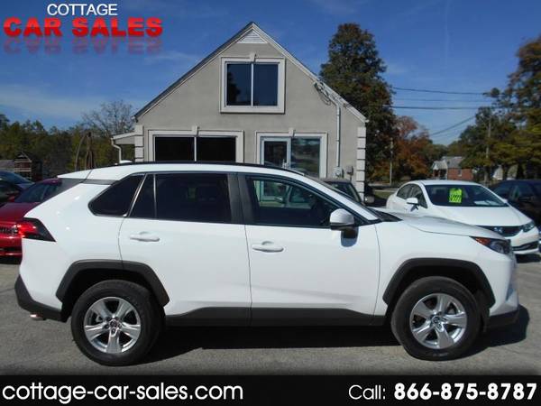 2019 Toyota RAV4 XLE FWD for sale in Crestwood, KY