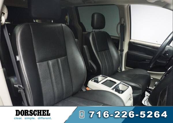 2016 Chrysler Town & Country FWD Minivan Passenger Van Touring-L for sale in Rochester , NY – photo 2