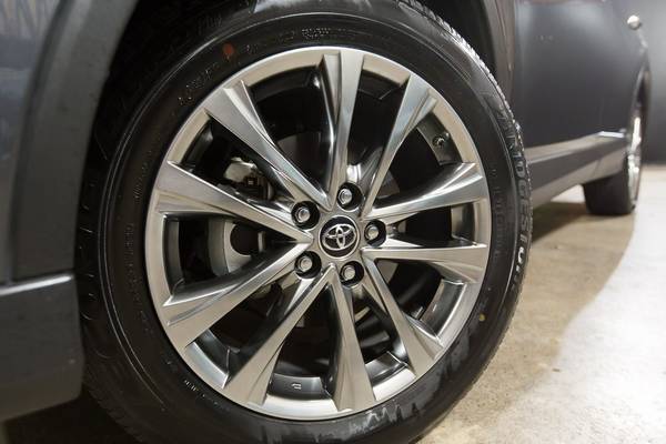 2017 Toyota RAV4 Hybrid AWD All Wheel Drive Electric RAV 4 Limited SUV for sale in Beaverton, OR – photo 20