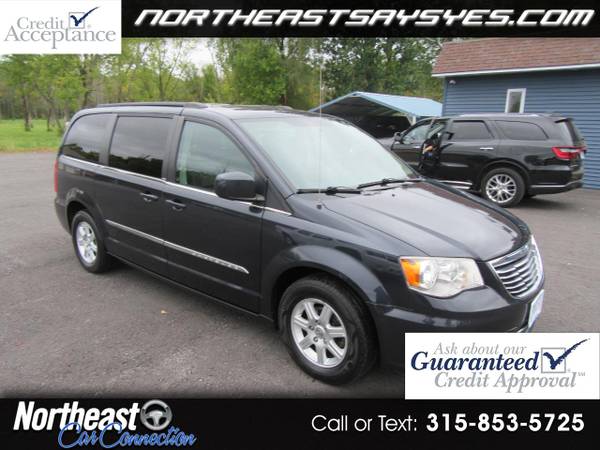 2013 Chrysler Town Country Touring for sale in Clinton , NY