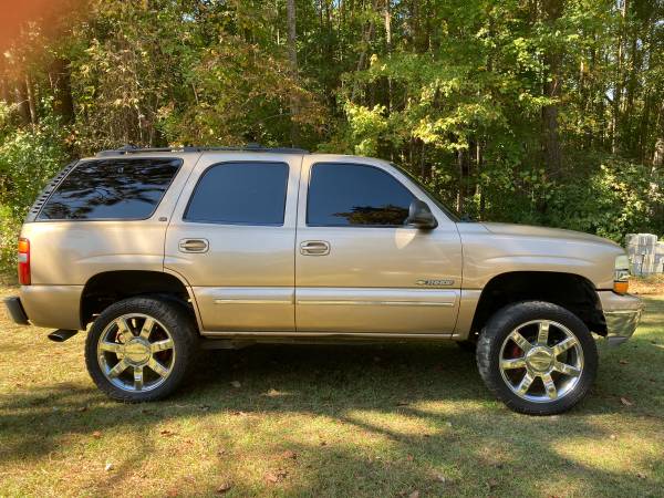 2000 Chevy Tahoe LT for sale in Linden, NC – photo 2
