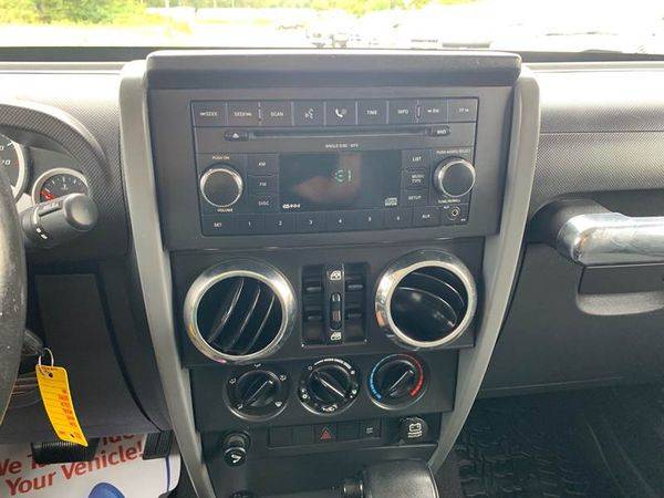 2007 Jeep Wrangler Unlimited Sahara 4x4 4dr SUV for sale in Logan, OH – photo 12