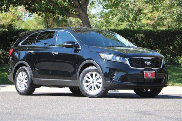 2019 Kia Sorento LX - Call or TEXT! Financing Available! for sale in Modesto, CA – photo 2