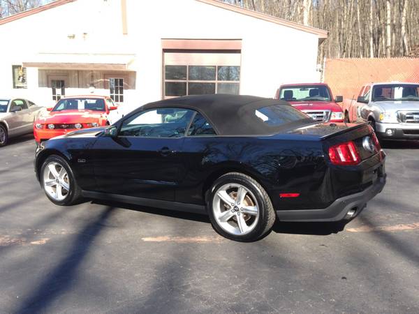 2012 Black Ford Mustang Convertible w/ Navigation, Heated Seats, etc. for sale in Dover, PA – photo 7