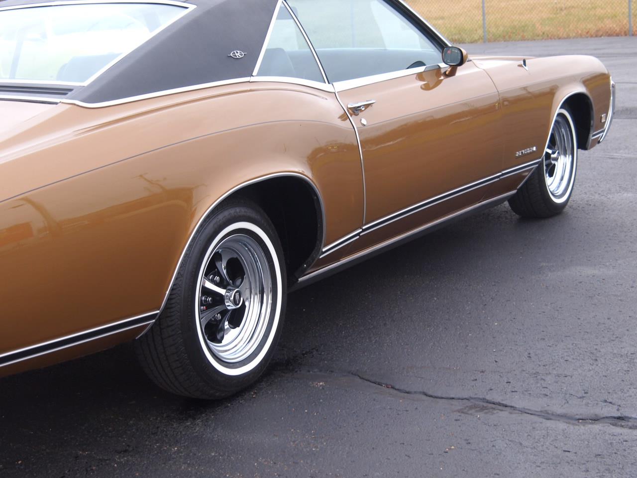 1969 Buick Riviera for sale in North Canton, OH – photo 16