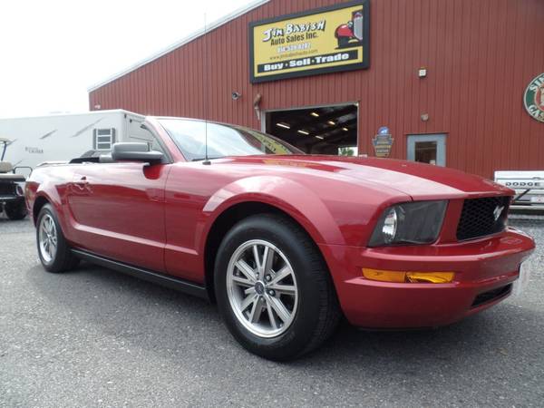 2005 *Ford* *Mustang* *2dr Convertible Premium* Redf for sale in Johnstown , PA