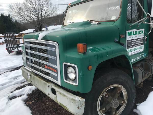 1987 International Dump Truck for sale in Coventry, CT – photo 4