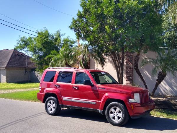 2010 Jeep liberty - cars & trucks - by owner - vehicle automotive sale for sale in Rio Grande City, TX – photo 2