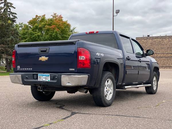 2009 Chevy Silverado 1500 LT! Get Financed Now for sale in Minneapolis, WI – photo 4