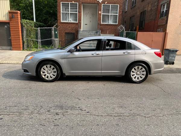 2014 Chrysler 200 LX - cars & trucks - by owner - vehicle automotive... for sale in Bronx, NY – photo 8