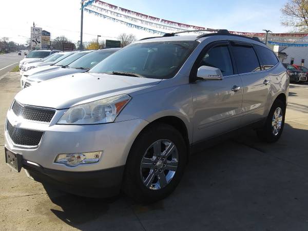 2010 Chevy Traverse - cars & trucks - by dealer - vehicle automotive... for sale in Erie, PA