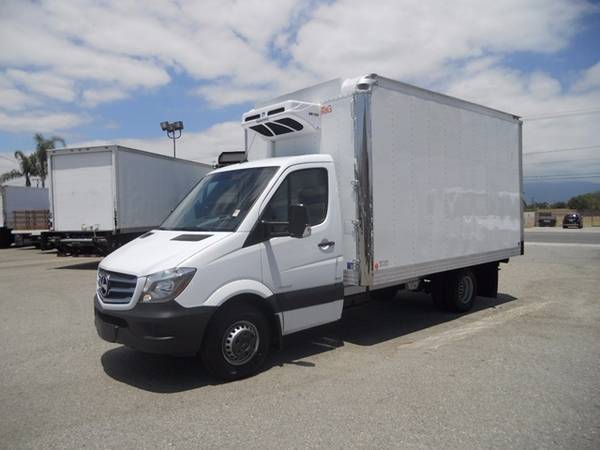 2019 Mercedes Sprinter Truck 3500 14ft box van low miles for sale in Los Angeles, CA – photo 18