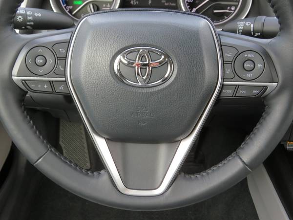 2021 Toyota Camry Hybrid XLE Call Used Car Sales Dept Today for for sale in MANASSAS, District Of Columbia – photo 17