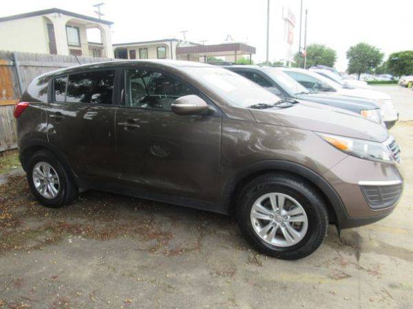 2011 Kia Sportage LX AWD QUICK AND EASY APPROVALS for sale in Arlington, TX – photo 8