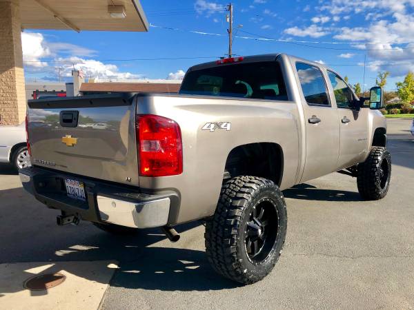 ** 2013 CHEVY SILVERADO ** NEW LIFT WHEELS AND TIRES for sale in Anderson, CA – photo 3
