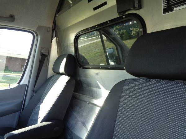 2012 MERCEDES-BENZ SPRINTER 2500 170WB CARGO! AFFORDABLE, RUNS WELL!! for sale in Palmyra, PA – photo 17