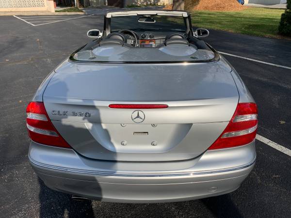 2005 MERCEDES-BENZ CLK320 - CABRIOLET - AUTO - 3.2L V6 - 77K MILES!... for sale in York, PA – photo 4