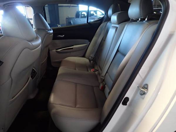 2015 Acura TLX V6 4dr Sedan w/Advance Package, White for sale in Gretna, KS – photo 17