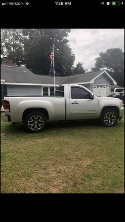 Low mileage 2010 GMC Sierra RCSB 2wd for sale in Efland, NC – photo 5