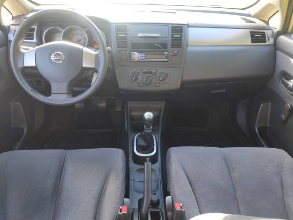 2009 Nissan Versa Hatchback Manual Trans w/ONLY 110998 for sale in East Derry, NH – photo 6