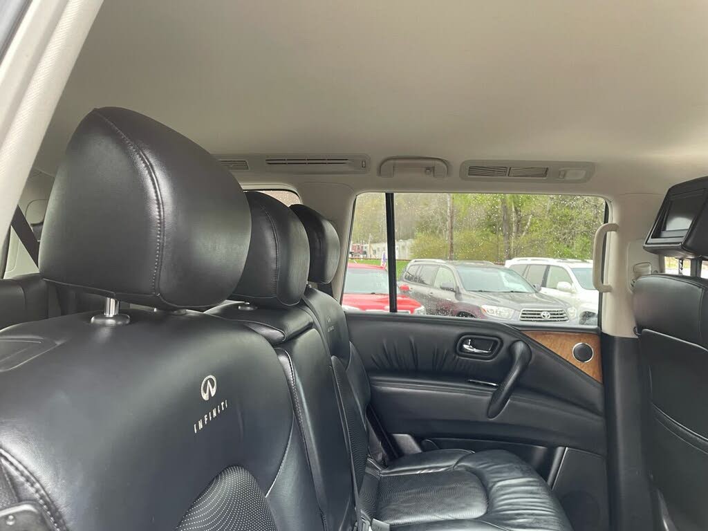 2011 INFINITI QX56 4WD with Split Bench Seat Package for sale in Sussex, NJ – photo 31
