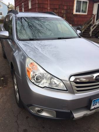 2012 subaru outback - cars & trucks - by owner - vehicle automotive... for sale in New Britain, CT – photo 4