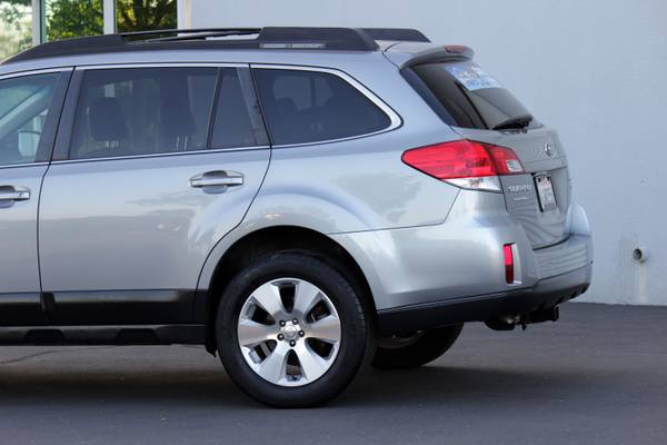 2010 Subaru Outback 3 6R Limited w/Navigation & Backup Camera for sale in Shingle Springs, CA – photo 7