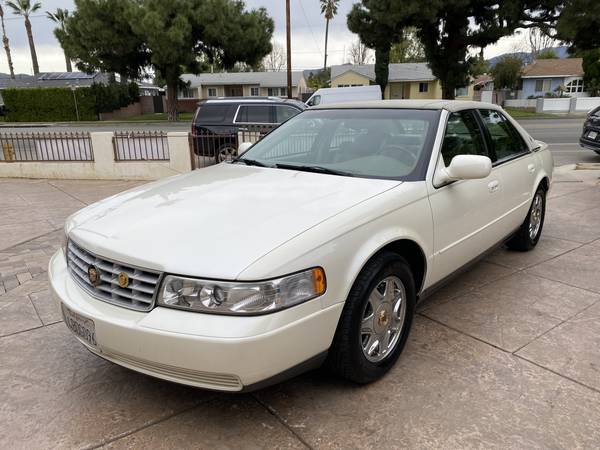 1998 Cadillac Seville SLS Low Miles for sale in Granada Hills, CA