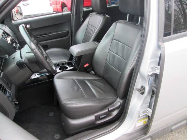2011 Ford Escape Limited 4WD for sale in Shrewsbury, MA – photo 17
