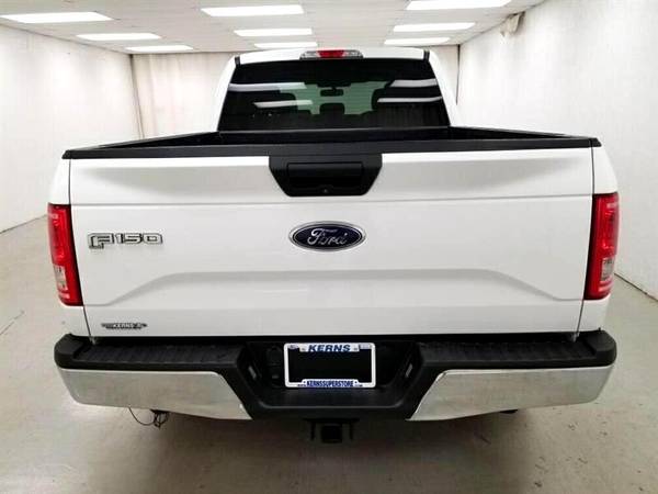 2015 FORD F-150 XLT...5.0L...CREW...4X4...ALL CREDIT WELCOME! - cars... for sale in Chickasaw, OH – photo 4
