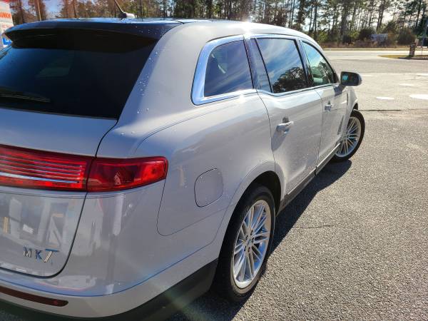 2019 lincoln mkt awd reserve 30k miles for sale in Hartsville, SC – photo 2