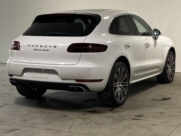 2018 Porsche Macan Turbo - - by dealer - vehicle for sale in Buffalo, NY – photo 6