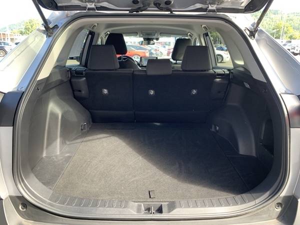 2020 Toyota RAV4 Hybrid AWD 4D Sport Utility/SUV LE - cars & for sale in Saint Albans, WV – photo 11