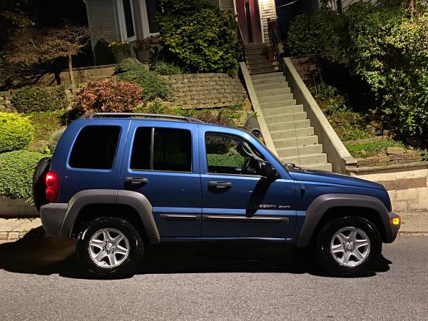 2003 Jeep Liberty sport 4x4 - cars & trucks - by owner - vehicle... for sale in STATEN ISLAND, NY – photo 4