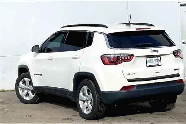 2018 Jeep Compass 4x4 4WD Latitude SUV - - by dealer for sale in Eugene, OR – photo 3