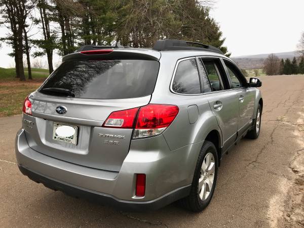 2011 Subaru Outback 3 6R Ltd H6 AWD 1 Owner 132K for sale in Other, MA – photo 7
