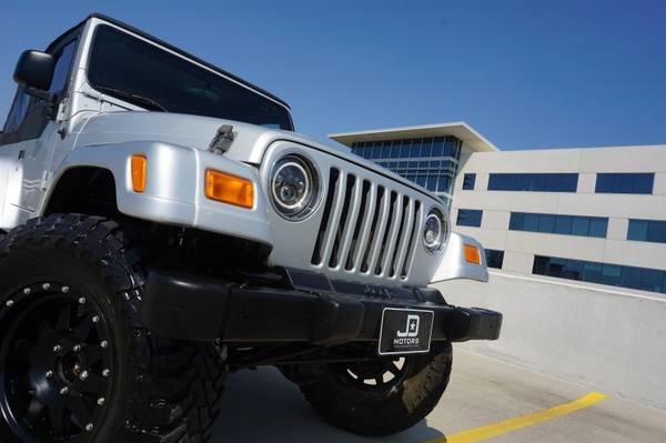 2005 Jeep Wrangler *(( Custom * Lifted 4.0L )) 6 Speed Manual for sale in Austin, TX – photo 11