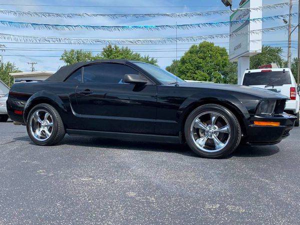 2006 Ford Mustang V6 Deluxe 2dr Convertible for sale in Kokomo, IN – photo 10