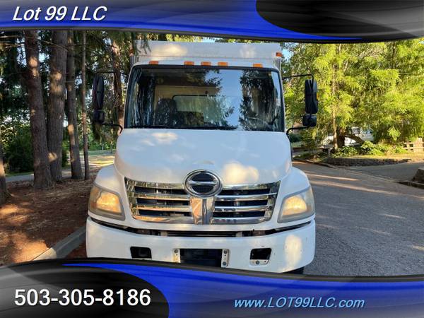 2007 HINO 145 BOX Truck DIESEL 175Hp Translucent Roof 14 Box for sale in Milwaukie, OR – photo 3