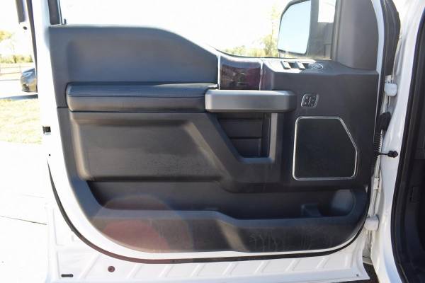 2015 Ford F-150 F150 F 150 Platinum - - by dealer for sale in Edwardsville, MO – photo 16