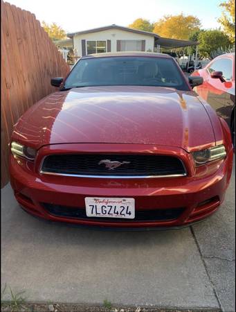 2013 Ford Mustang - cars & trucks - by owner - vehicle automotive sale for sale in Orland, CA
