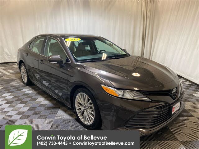 2018 Toyota Camry XLE V6 for sale in Bellevue, NE