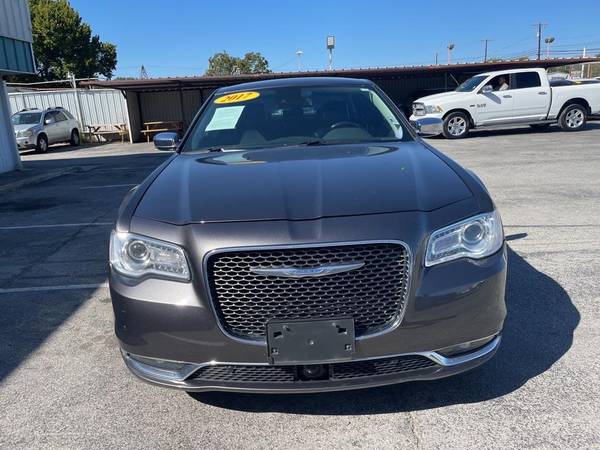 2017 CHRYSLER 300 C - - by dealer - vehicle automotive for sale in Fort Worth, TX – photo 8
