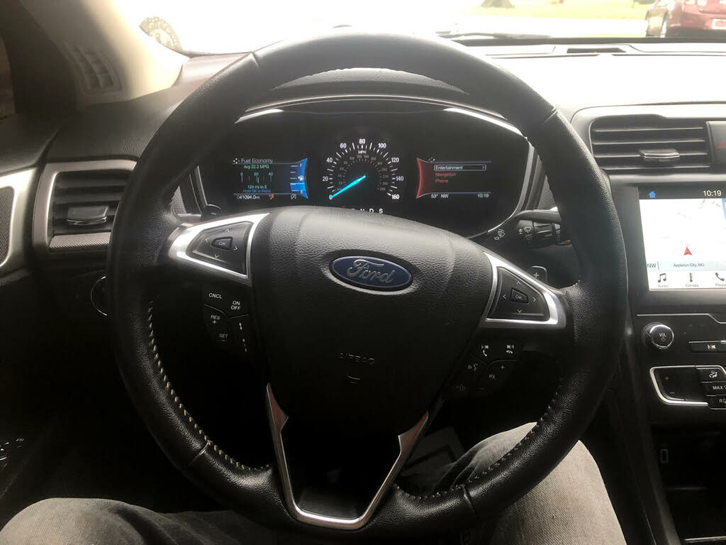 2019 Ford Fusion SE for sale in Appleton City, MO – photo 6