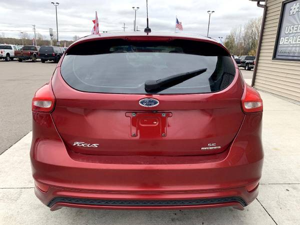 2015 Ford Focus 5dr HB SE - - by dealer - vehicle for sale in Chesaning, MI – photo 21