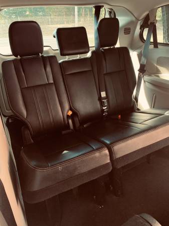2015 Chrysler/Dodge Town & Country—-Touring—L for sale in Coldwater, MS – photo 8