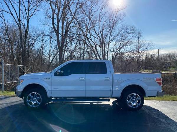 2014 Ford F-150 Lariat SuperCrew 5.5-ft. Bed 4WD - cars & trucks -... for sale in Flint, MI – photo 2