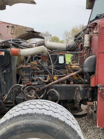 Peterbilt dump truck for sale in Grafton, OH – photo 8