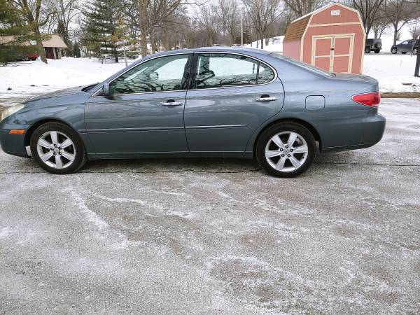 Lexus es330 2005 for sale in Madison, WI – photo 9