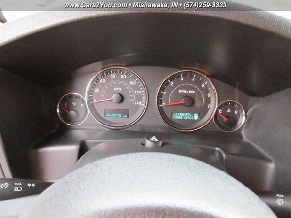 2006 JEEP COMMANDER 4x4 3rd ROW SEATS liberty wrangler compass for sale in Mishawaka, IN – photo 17
